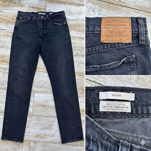 Levi's Premium Wedgie Fit Black  Stone Wash Women’s Jeans Size 30 Waterless EUC